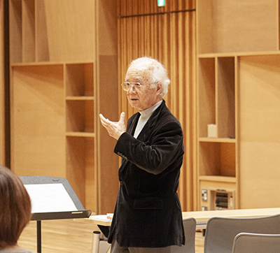 小林道夫客員教授の声楽公開レッスンを開催しました！ ニュース 大分県立芸術文化短期大学 芸術系・人文系をもつユニークな公立短大