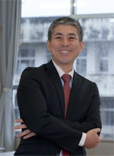 鈴木 慎一 SUZUKI Shinichi | 美術科 | 教員一覧 | 教育 | 教育と研究